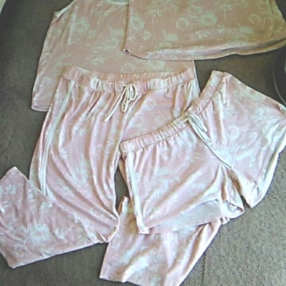 Lucky Brand Super Soft FOUR PIECE Set - Picture 2 of 9